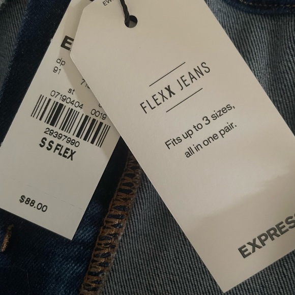 Express Flex Jeans, Fits Sizes 0,2,4 (Size Small Short) - Picture 4 of 5